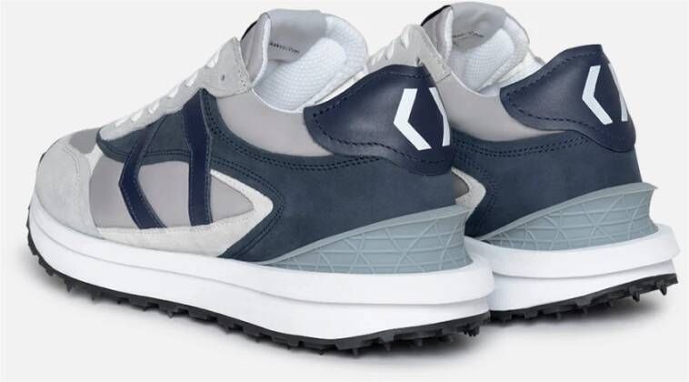 Mikakus Barcelona Urban Elegance Sneakers
