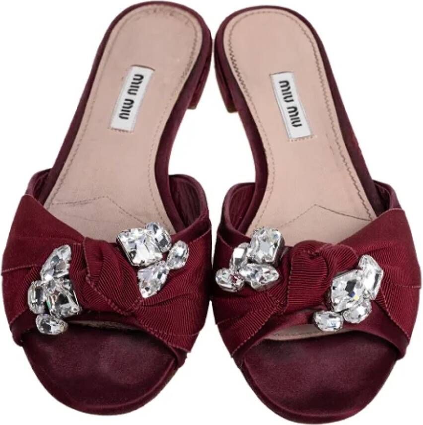 Miu Pre-owned Fabric flats Red Dames
