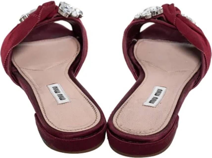 Miu Pre-owned Fabric flats Red Dames
