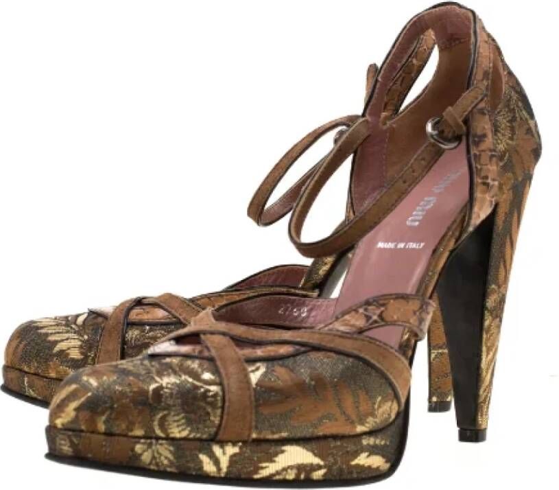 Miu Pre-owned Fabric heels Brown Dames