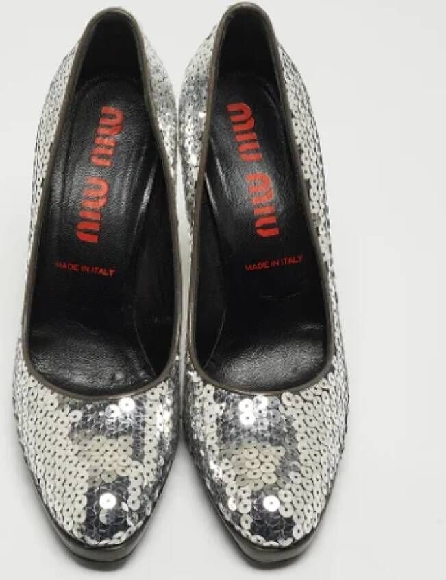 Miu Pre-owned Fabric heels Gray Dames