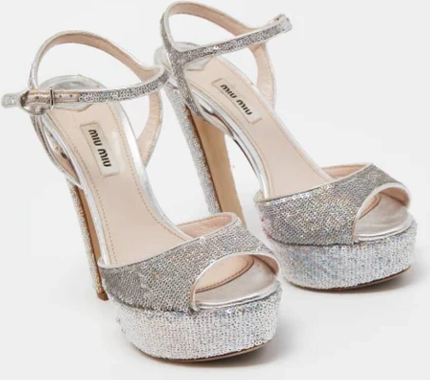 Miu Pre-owned Fabric sandals Gray Dames
