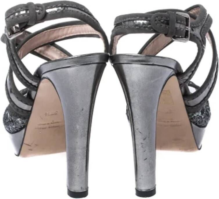 Miu Pre-owned Fabric sandals Gray Dames