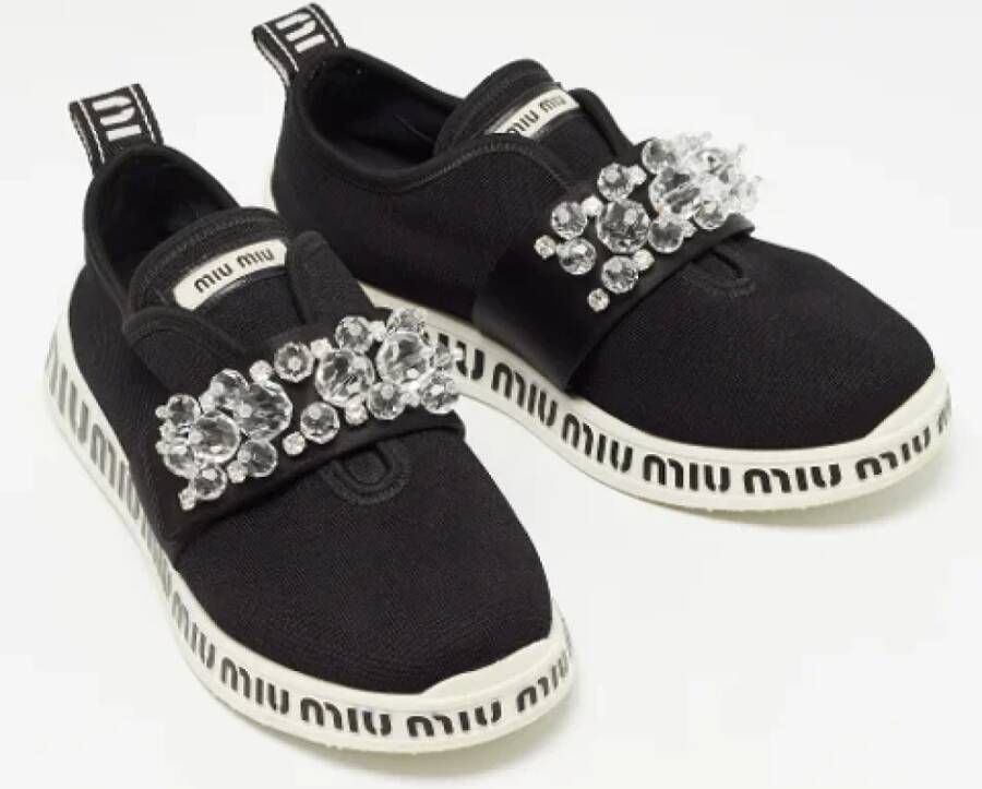 Miu Pre-owned Fabric sneakers Black Dames