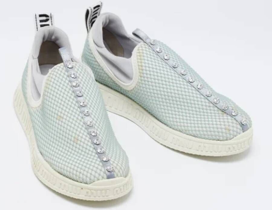 Miu Pre-owned Fabric sneakers Gray Dames