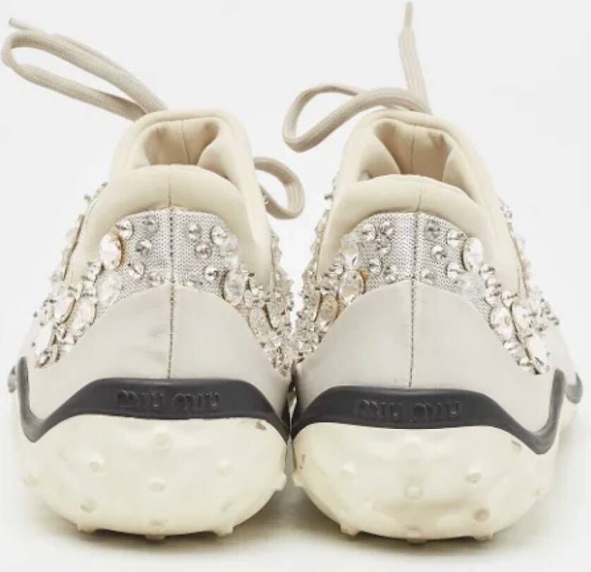Miu Pre-owned Fabric sneakers Gray Dames