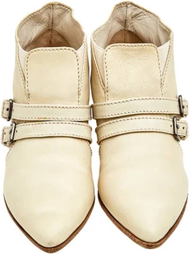 Miu Pre-owned Leather boots White Dames
