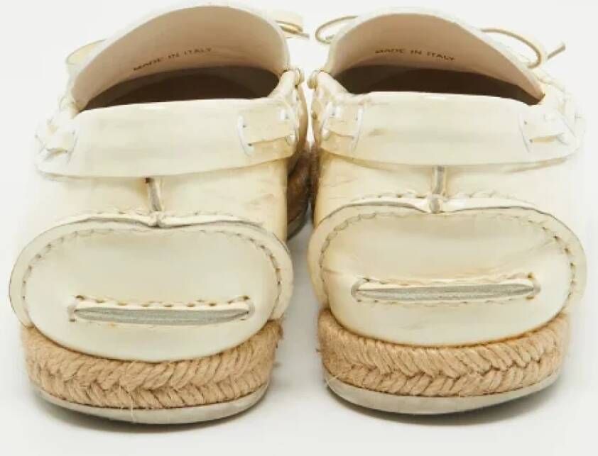 Miu Pre-owned Leather flats Beige Dames