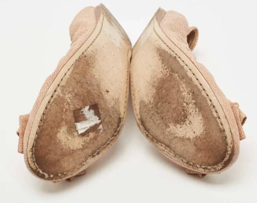 Miu Pre-owned Leather flats Beige Dames