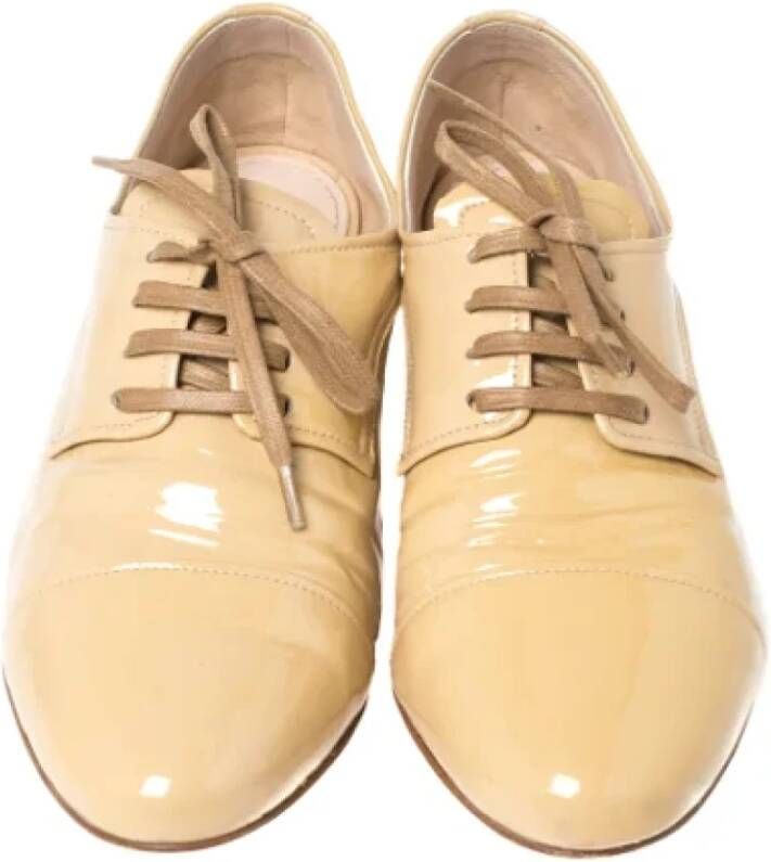 Miu Pre-owned Leather flats Beige Dames