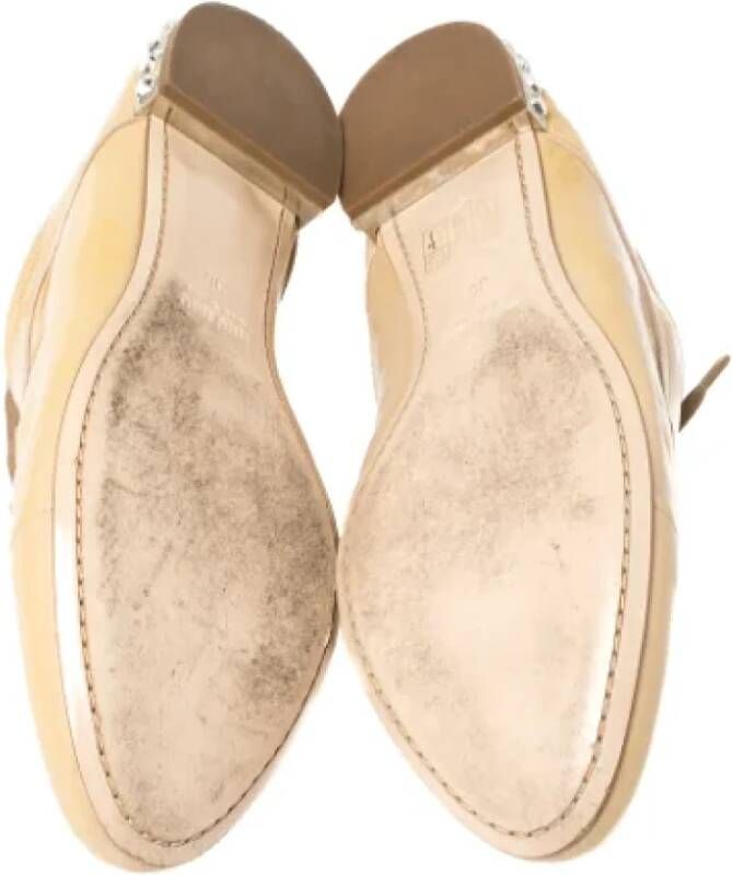 Miu Pre-owned Leather flats Beige Dames