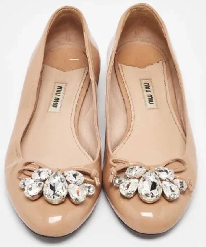 Miu Pre-owned Leather flats Beige Dames
