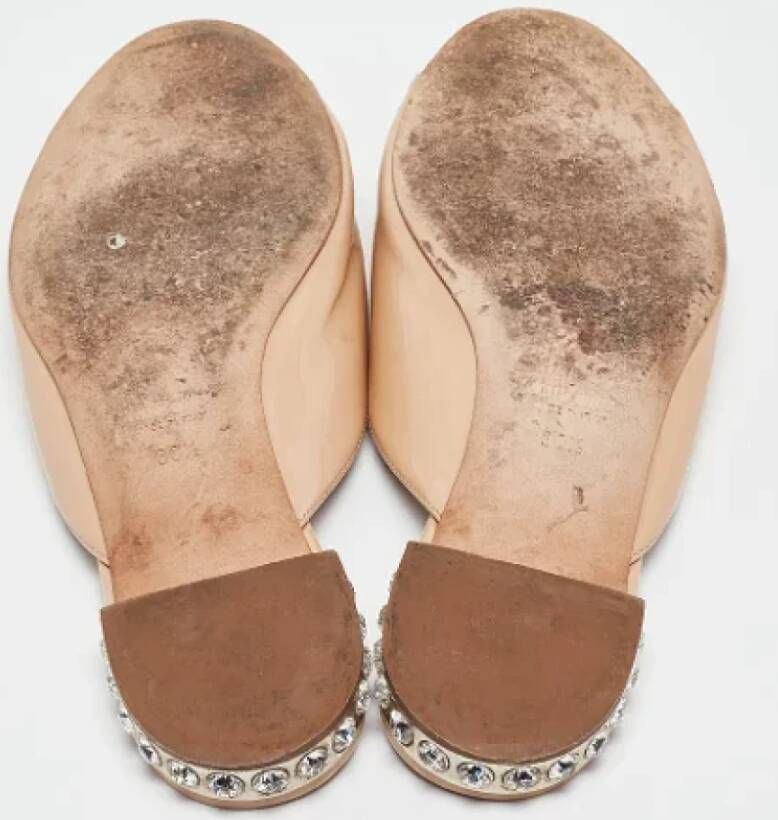Miu Pre-owned Leather flats Beige Dames