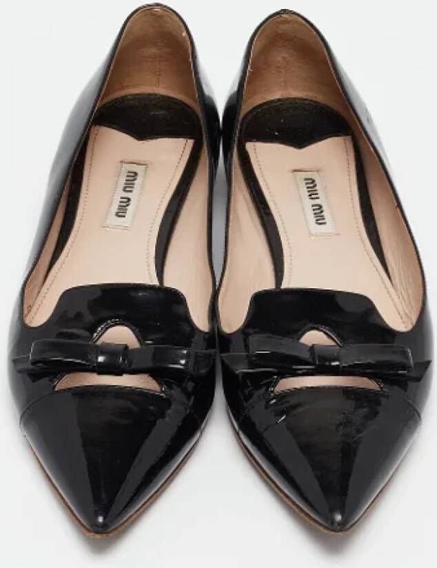 Miu Pre-owned Leather flats Black Dames