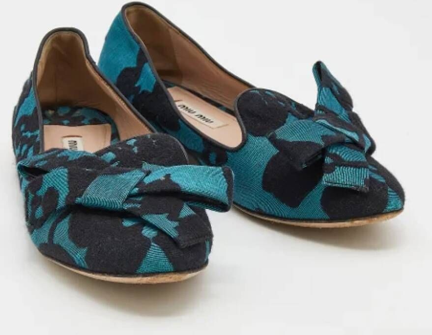 Miu Pre-owned Leather flats Blue Dames