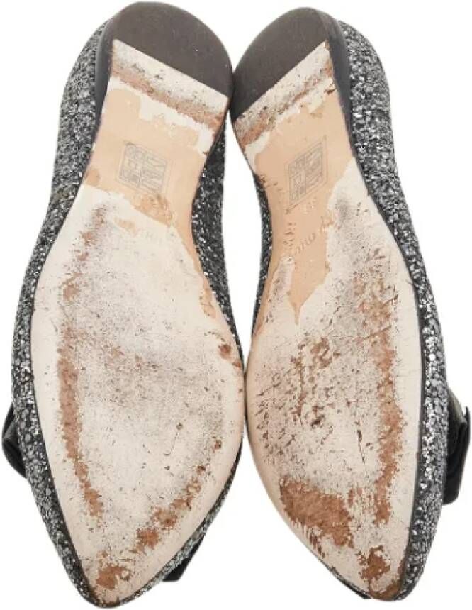 Miu Pre-owned Leather flats Gray Dames