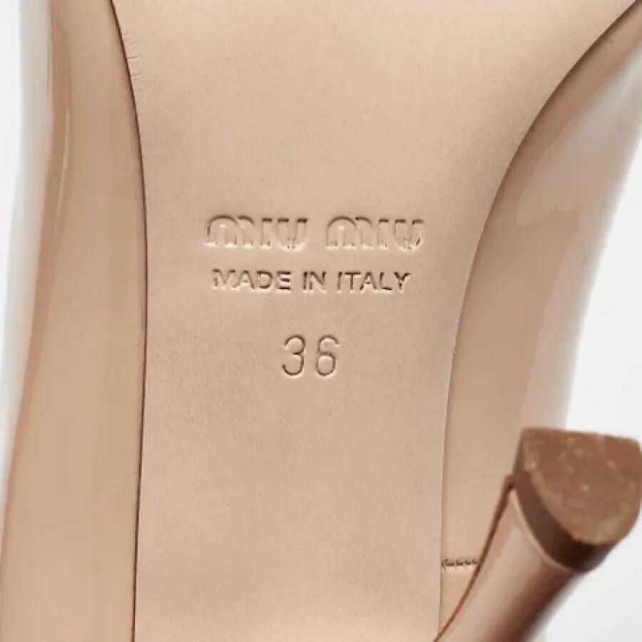 Miu Pre-owned Leather heels Beige Dames