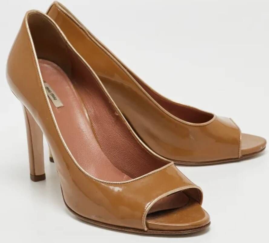 Miu Pre-owned Leather heels Brown Dames