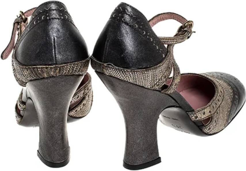 Miu Pre-owned Leather heels Gray Dames