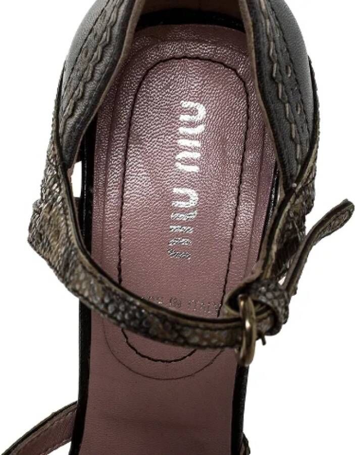 Miu Pre-owned Leather heels Gray Dames