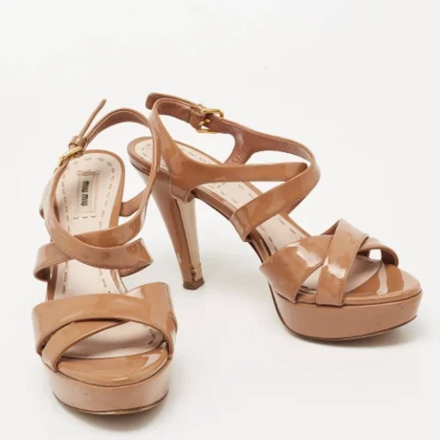 Miu Pre-owned Leather sandals Beige Dames