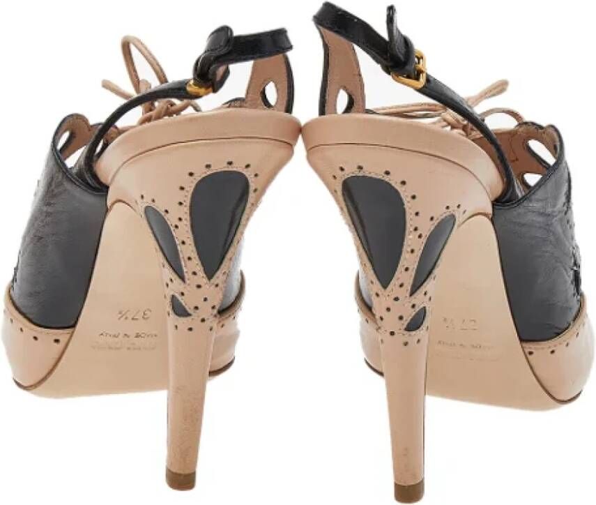 Miu Pre-owned Leather sandals Beige Dames