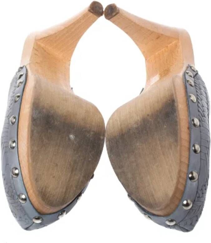 Miu Pre-owned Leather sandals Gray Dames