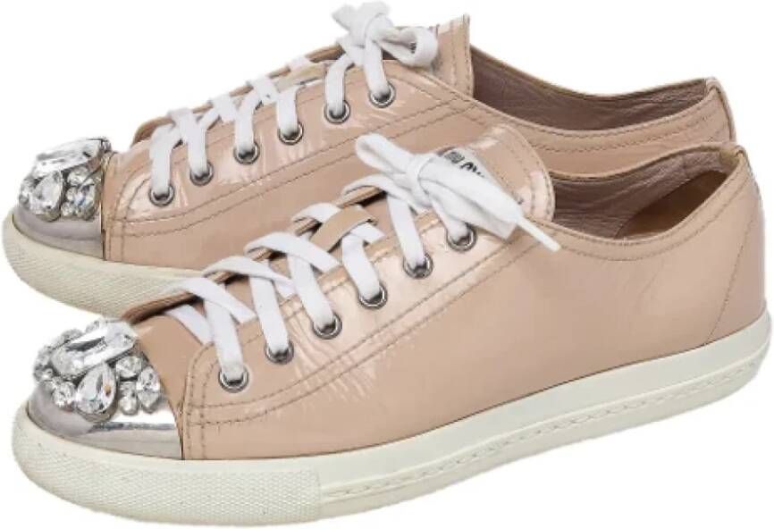 Miu Pre-owned Leather sneakers Beige Dames