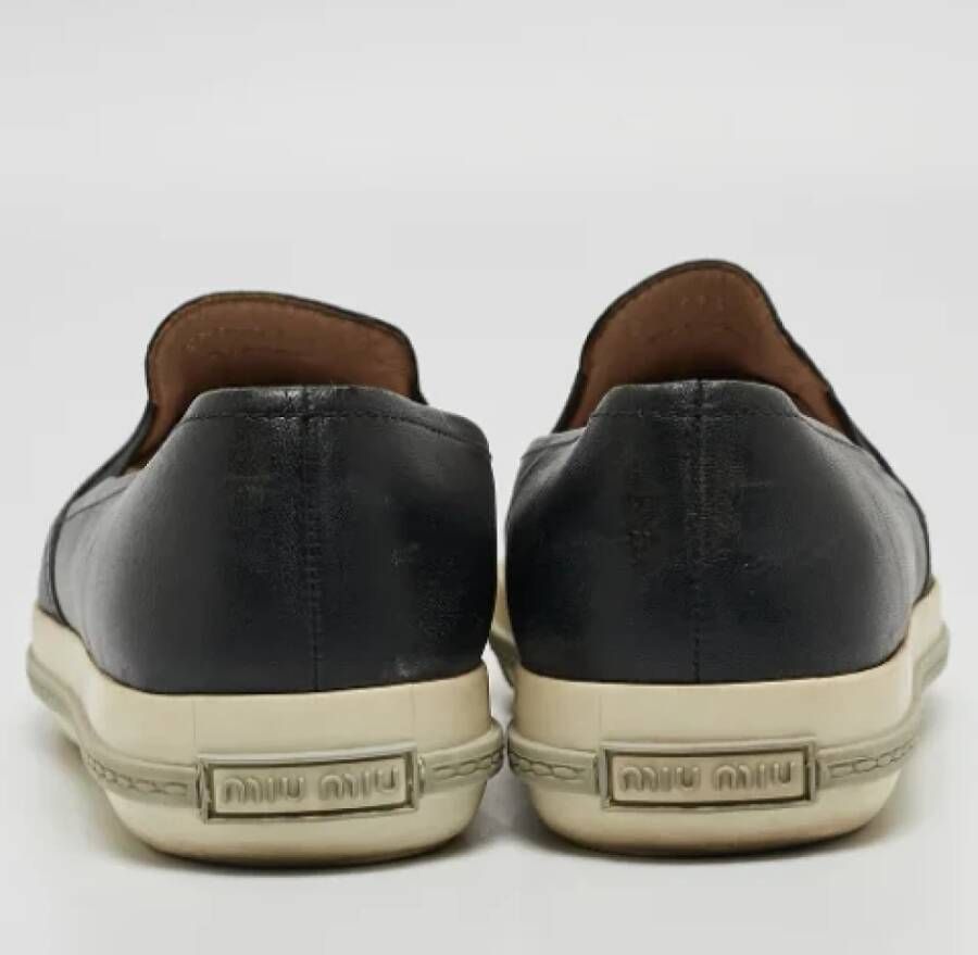 Miu Pre-owned Leather sneakers Beige Dames