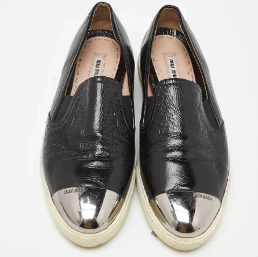 Miu Pre-owned Leather sneakers Black Dames