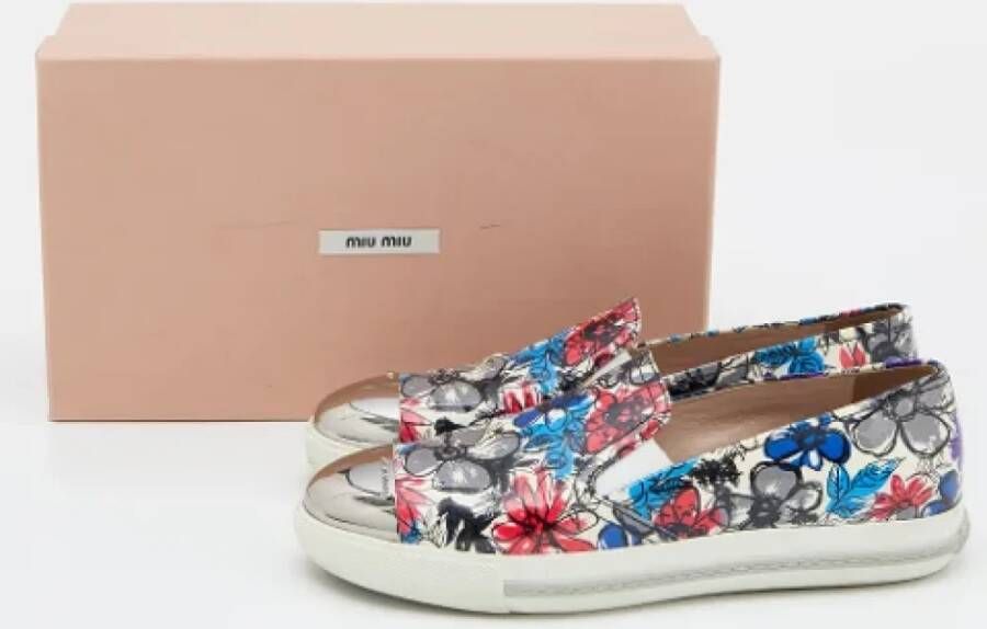 Miu Pre-owned Leather sneakers Multicolor Dames