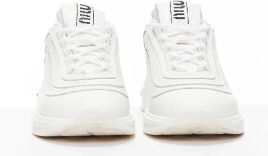 Miu Pre-owned Leather sneakers White Dames