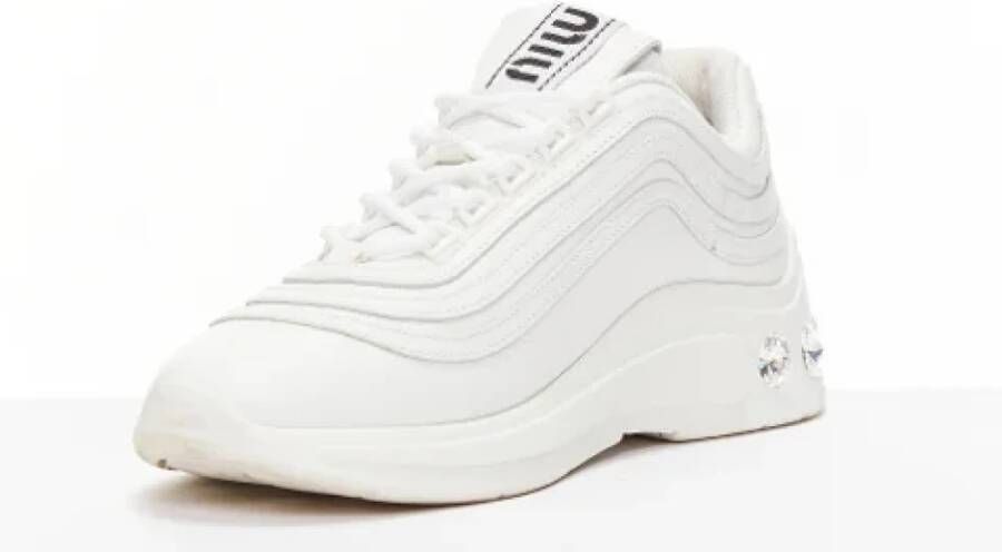 Miu Pre-owned Leather sneakers White Dames