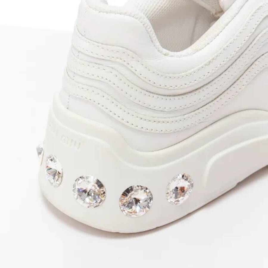 Miu Pre-owned Leather sneakers White Dames