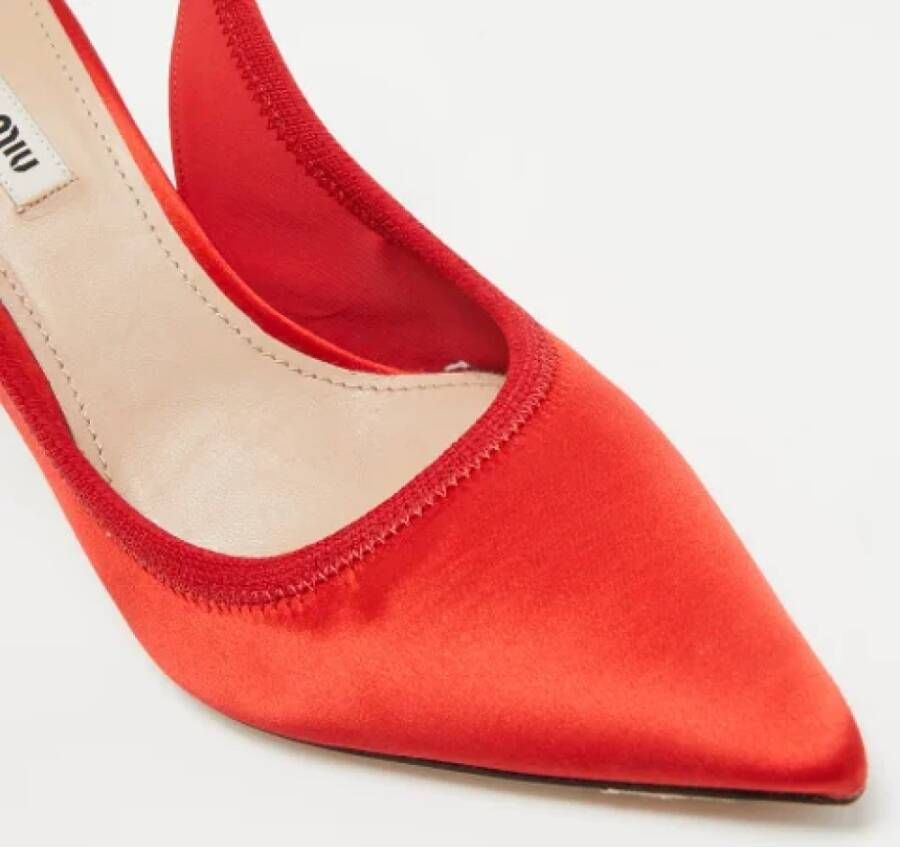 Miu Pre-owned Satin heels Red Dames