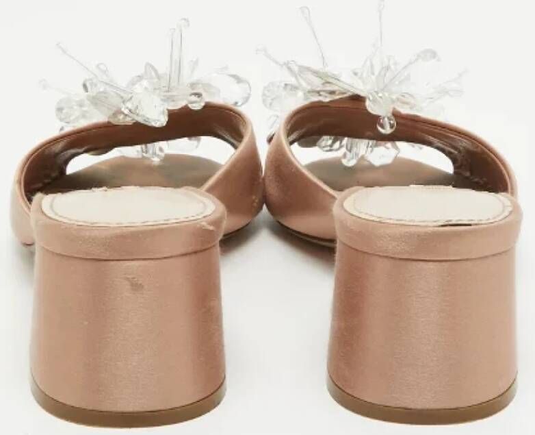 Miu Pre-owned Satin sandals Beige Dames