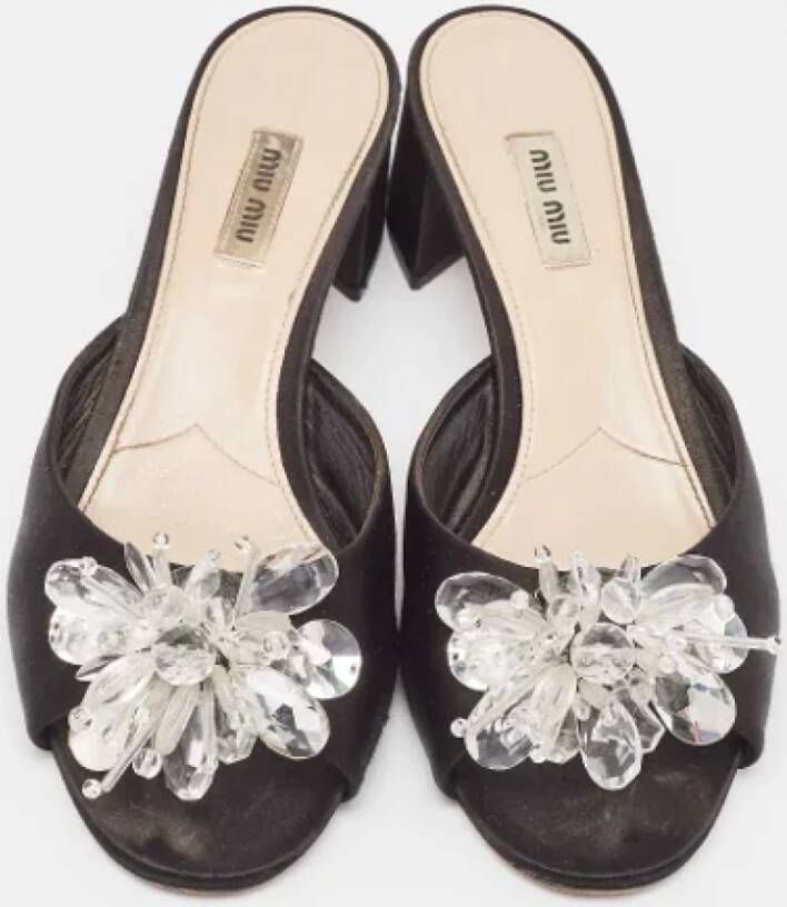 Miu Pre-owned Satin sandals Black Dames