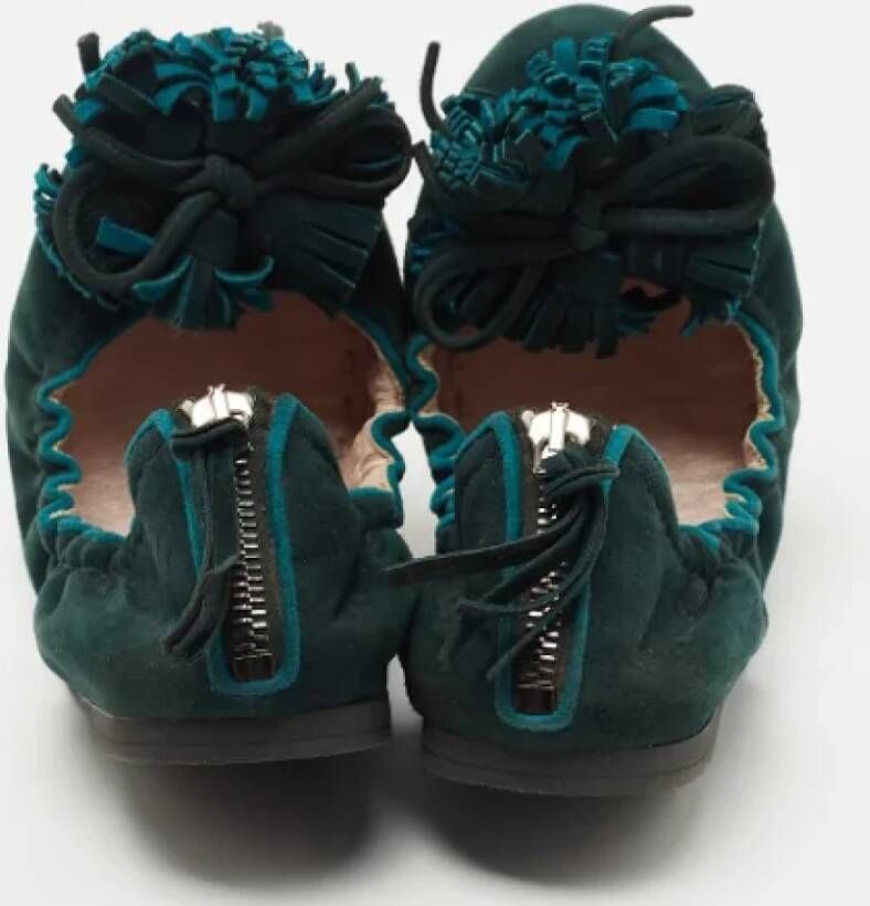 Miu Pre-owned Suede flats Green Dames