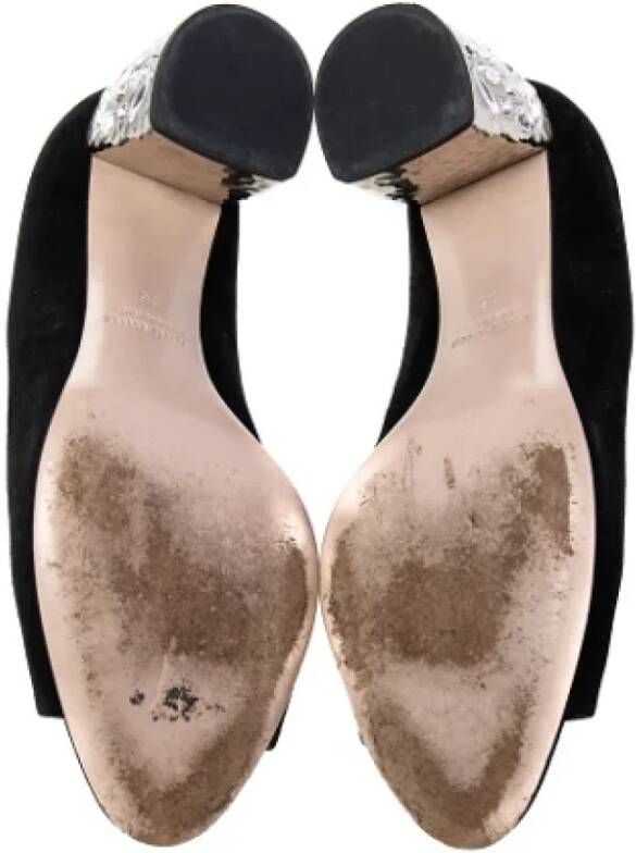 Miu Pre-owned Suede heels Black Dames