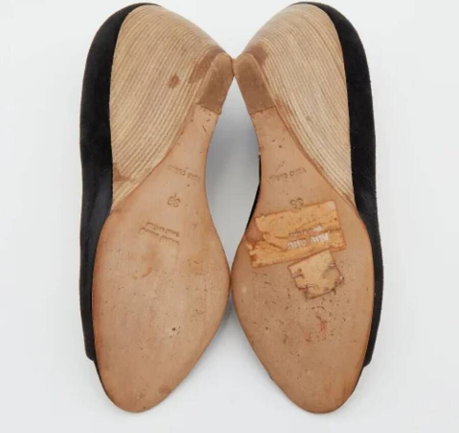 Miu Pre-owned Suede heels Black Dames