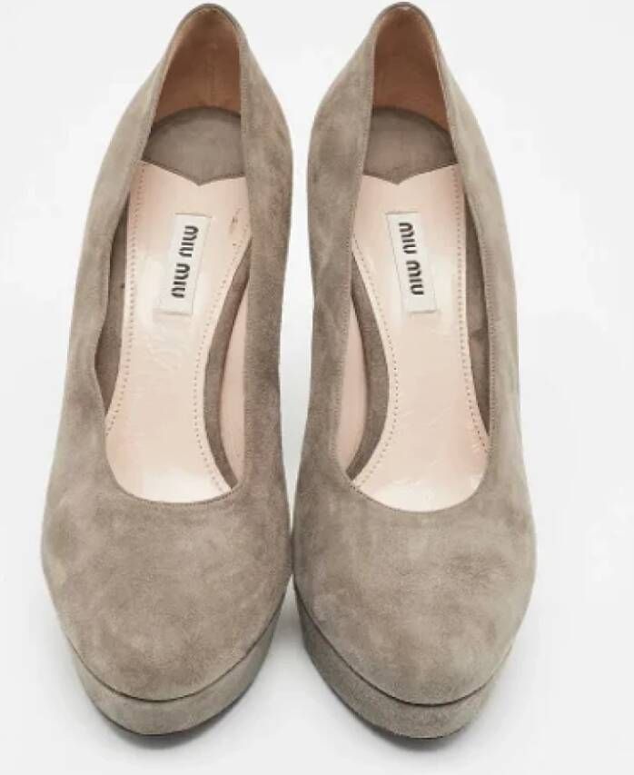 Miu Pre-owned Suede heels Gray Dames