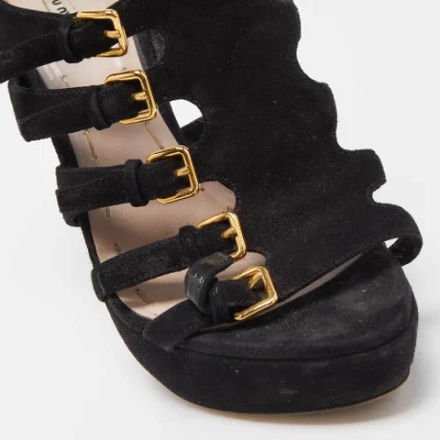 Miu Pre-owned Suede sandals Black Dames