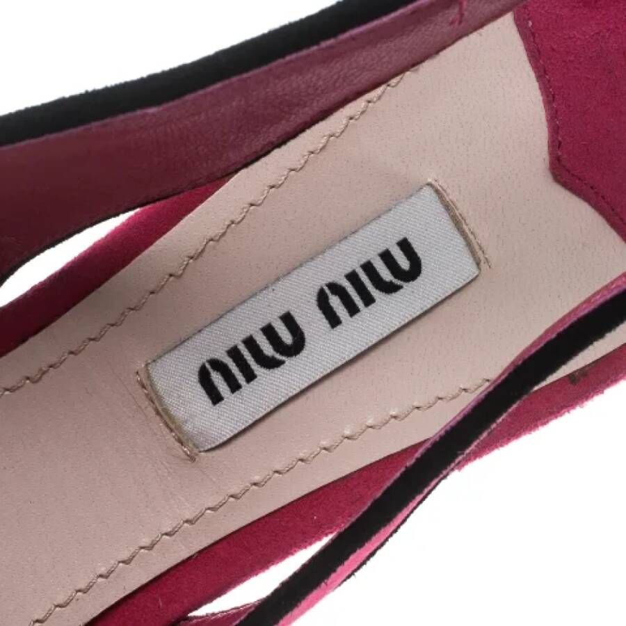 Miu Pre-owned Suede sandals Pink Dames