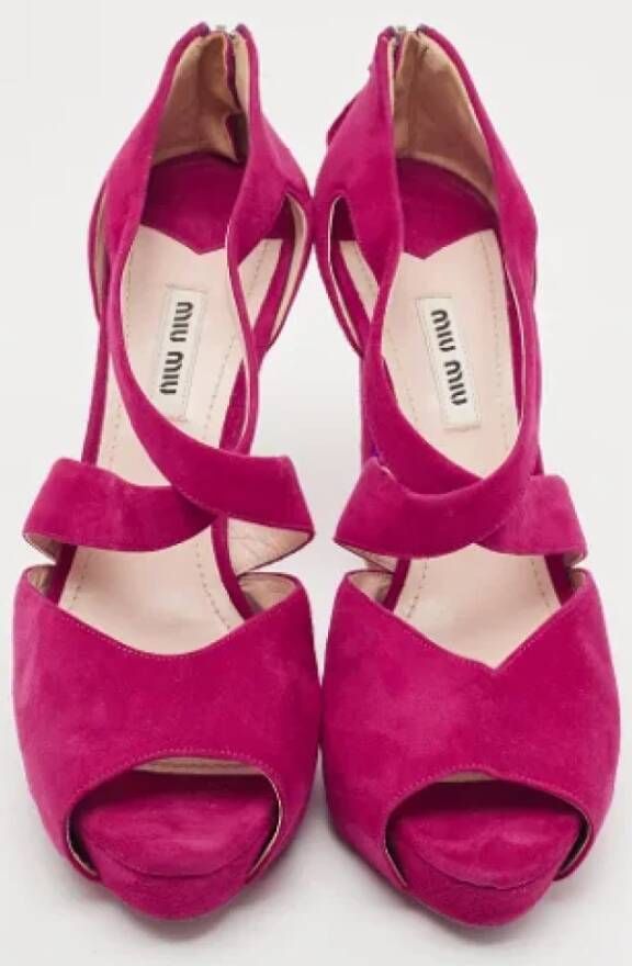 Miu Pre-owned Suede sandals Pink Dames