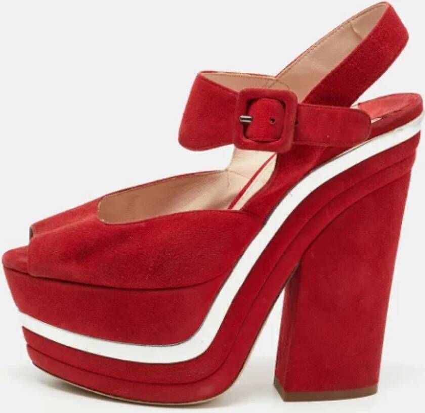 Miu Pre-owned Suede sandals Red Dames