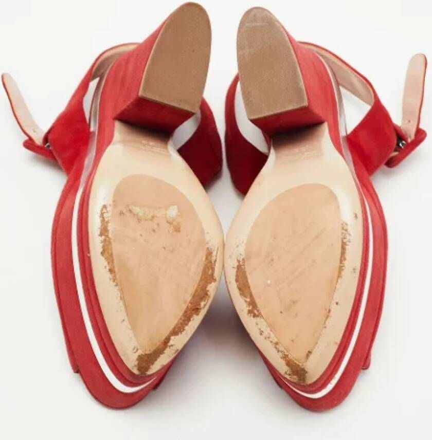 Miu Pre-owned Suede sandals Red Dames