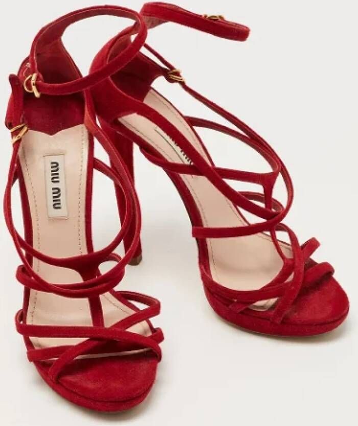 Miu Pre-owned Suede sandals Red Dames