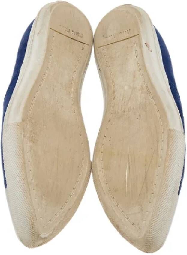 Miu Pre-owned Suede sneakers Blue Dames