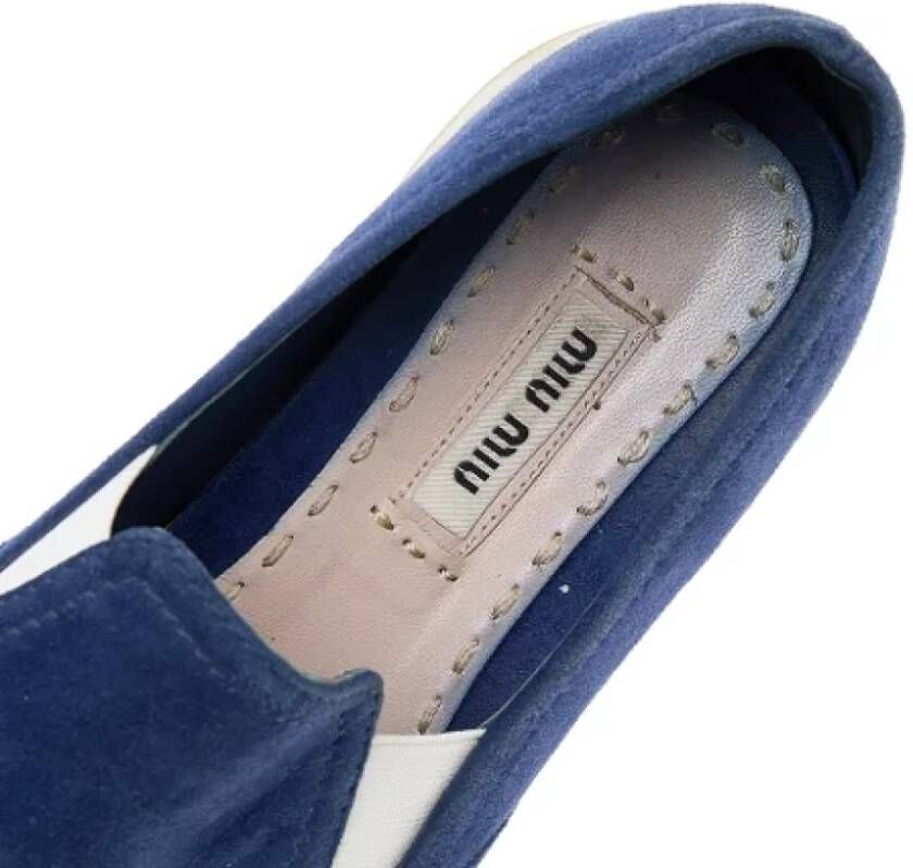 Miu Pre-owned Suede sneakers Blue Dames