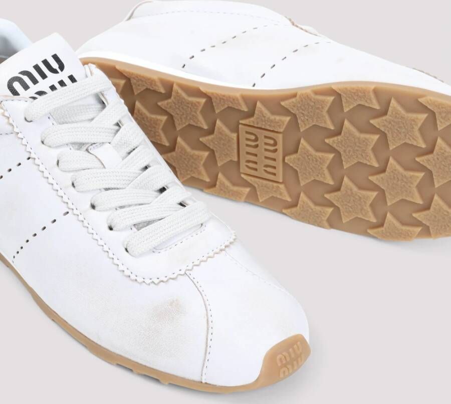 Miu Witte Leren Sneakers met Gebruikt Effect